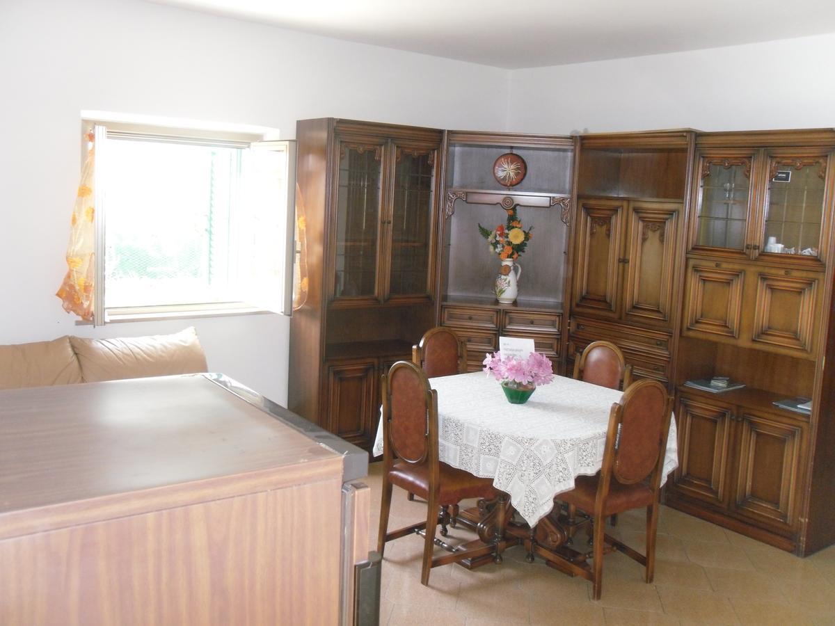 Da Angela - Camere Con Bagno Privato A Foligno Vicino Al Centro Kültér fotó